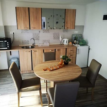 Apartman Borna Otočac Exteriér fotografie