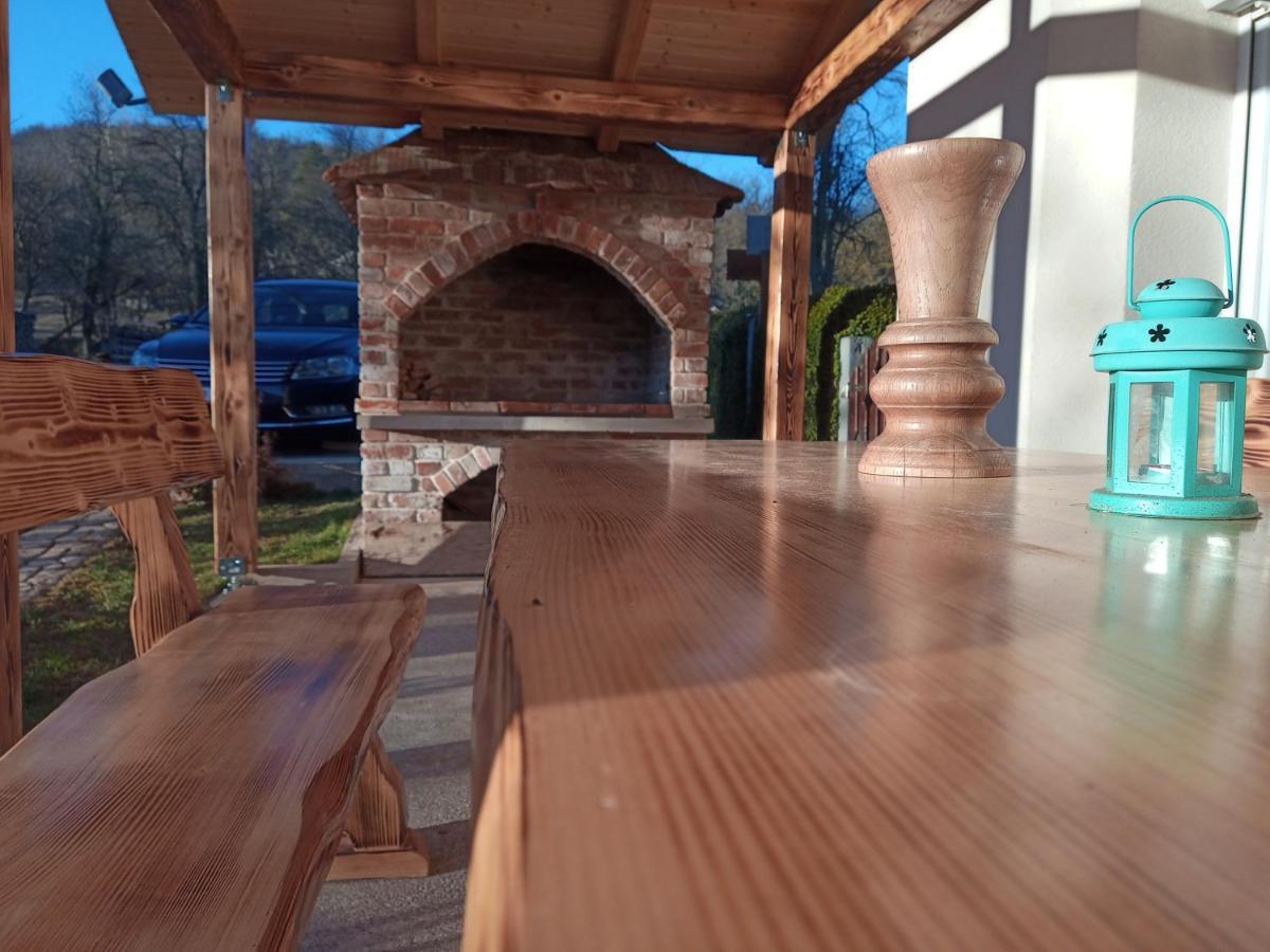 Apartman Borna Otočac Exteriér fotografie