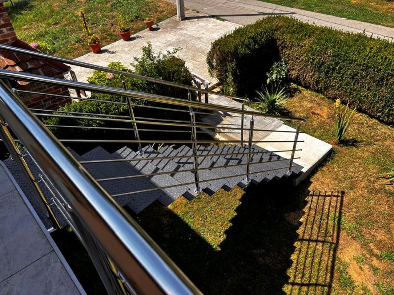 Apartman Borna Otočac Exteriér fotografie
